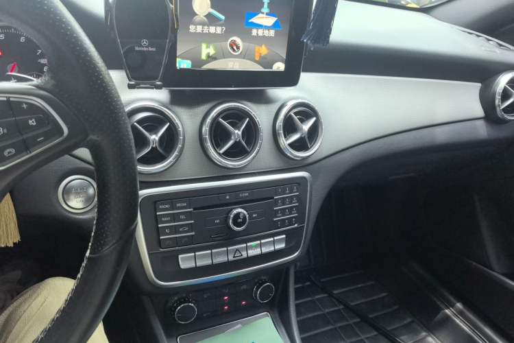 Used Mercedes-Benz CLA 2016 Facelifted CLA 200 Stylish Edition Audio And AC Panel