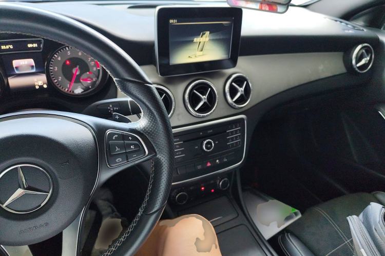 Used Mercedes-Benz CLA 2016 CLA 200 Sport Edition Center Console