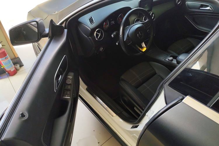 Used Mercedes-Benz CLA 2016 CLA 200 Sport Edition Driver Seat