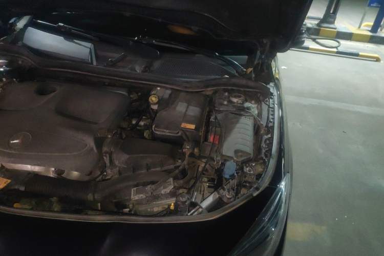 Used Mercedes-Benz CLA 2016 CLA 220 4MATIC Engine Bay Left