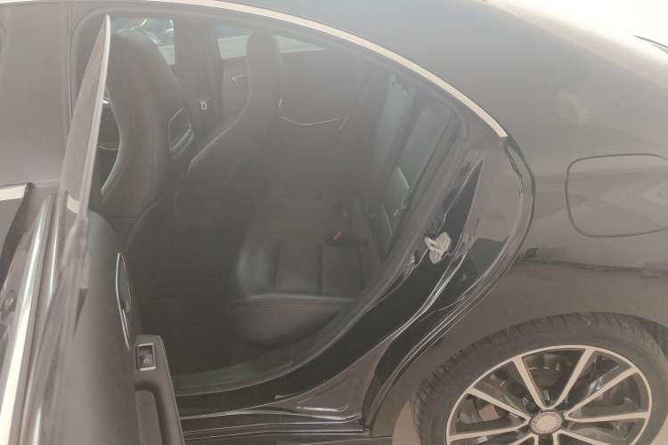 Used Mercedes-Benz CLA 2016 CLA 200 Style Edition Interior 1