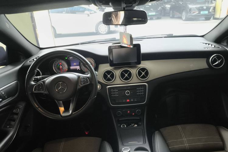 Used Mercedes-Benz CLA 2016 CLA 200 Sport Edition Interior 2