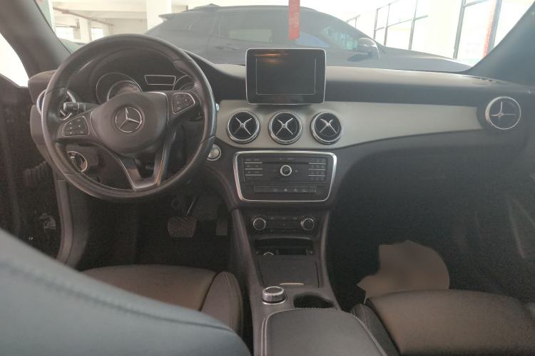 Used Mercedes-Benz CLA 2016 CLA 200 Style Edition Interior 3