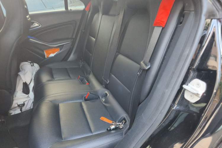 Used Mercedes-Benz CLA 2016 CLA 200 Style Edition Interior 4