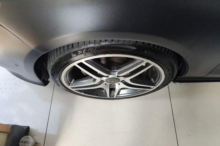 Used Mercedes-Benz CLA 2016 CLA 200 Sport Edition Left Front Wheel Hub