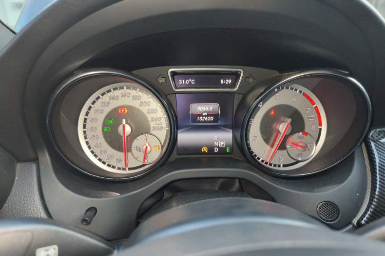 Used Mercedes-Benz CLA 2016 CLA 200 Style Edition Odometer Close Up