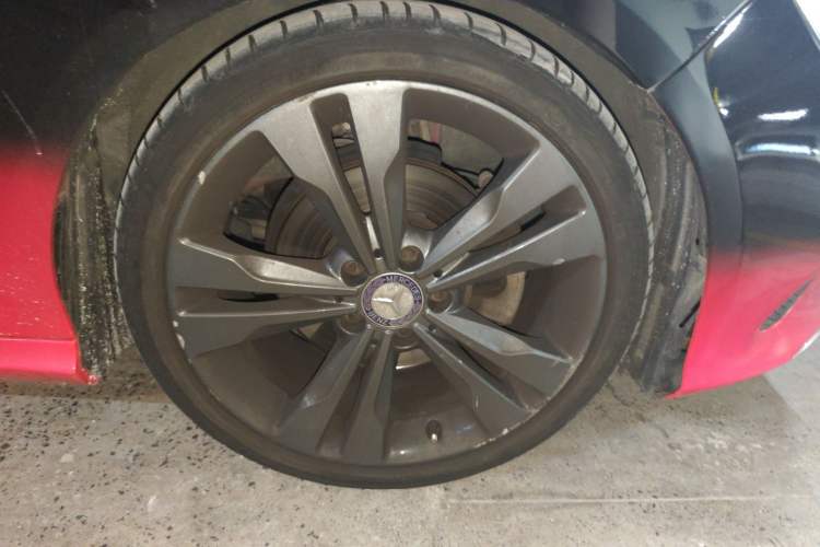 Used Mercedes-Benz CLA 2016 Refreshed CLA 200 Sport Edition Right Front Wheel Hub