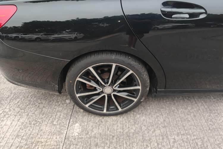 Used Mercedes-Benz CLA 2016 CLA 200 Style Edition Right Rear Wheel Hub
