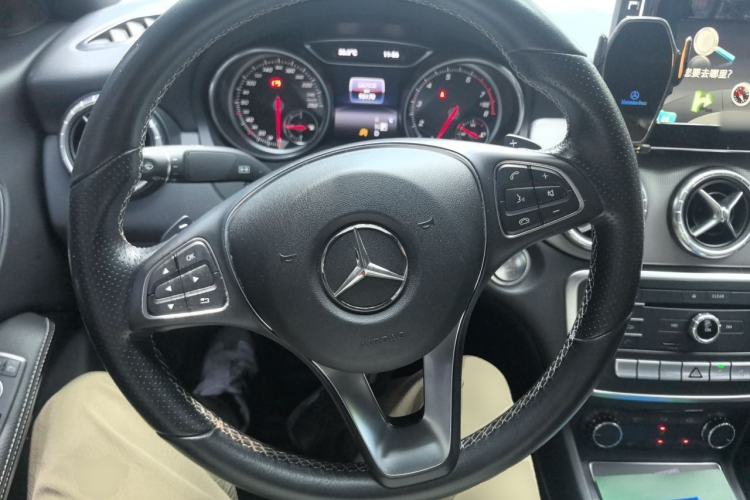 Used Mercedes-Benz CLA 2016 Facelifted CLA 200 Stylish Edition Steering Wheel