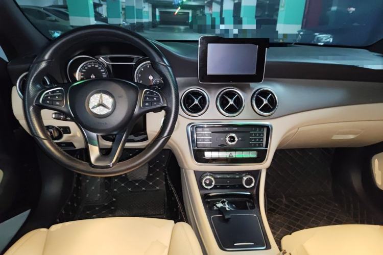 Used Mercedes-Benz CLA 2016 CLA 200 Sport Edition Center Console