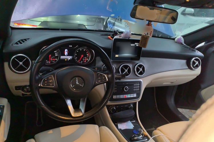 Used Mercedes-Benz CLA 2016 CLA 200 Sport Edition Center Console