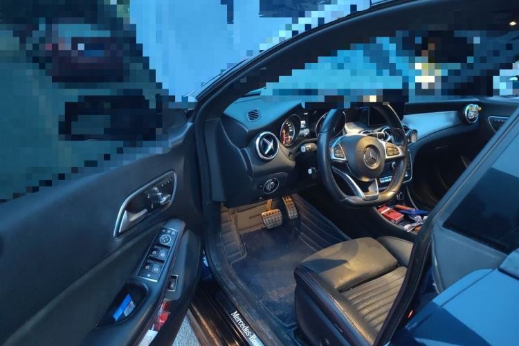 Used Mercedes-Benz CLA 2016 Year Restyled CLA 220 4MATIC Driver Seat