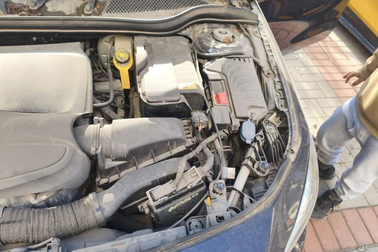 Used Mercedes-Benz CLA 2016 Facelifted CLA 260 4MATIC Engine Bay Left