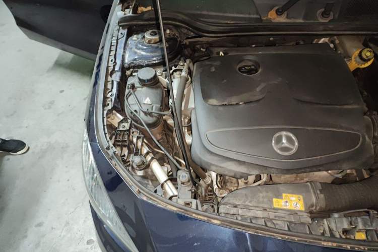 Used Mercedes-Benz CLA 2016 CLA 200 Sport Edition Engine Bay Right