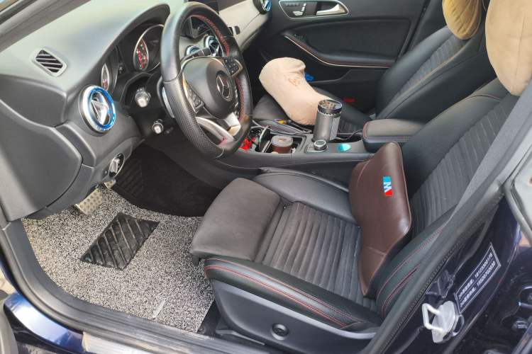Used Mercedes-Benz CLA 2016 Year Restyled CLA 220 4MATIC Left Front Seat