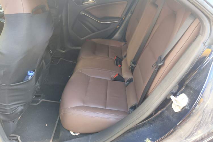 Used Mercedes-Benz CLA 2016 Facelifted CLA 260 4MATIC Left Rear Seat