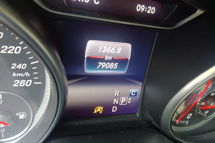 Used Mercedes-Benz CLA 2016 Facelifted CLA 200 Stylish Edition Odometer Close Up
