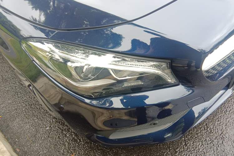 Used Mercedes-Benz CLA 2016 Facelifted CLA 200 Stylish Edition Right Front Headlight