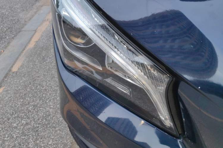 Used Mercedes-Benz CLA 2016 Year Restyled CLA 220 4MATIC Right Front Headlight