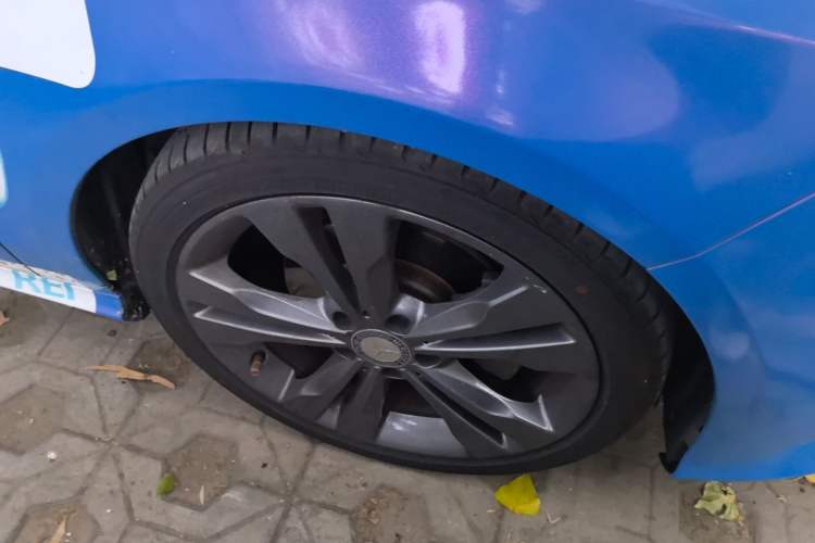Used Mercedes-Benz CLA 2016 CLA 200 Sport Edition Right Front Wheel Hub