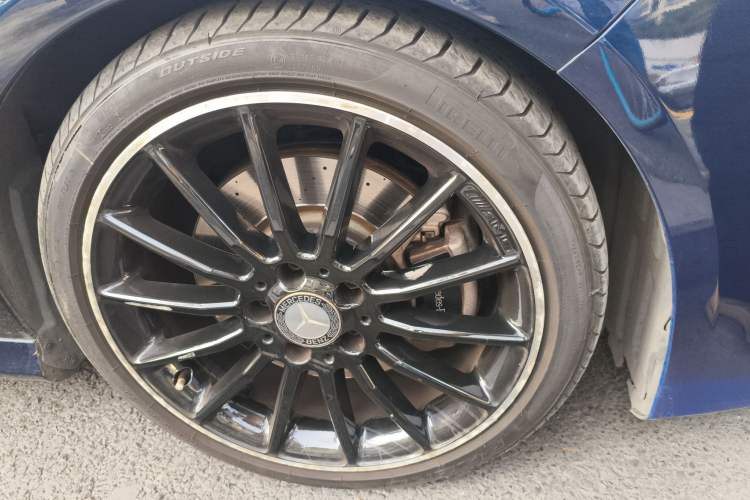 Used Mercedes-Benz CLA 2016 Year Restyled CLA 220 4MATIC Right Front Wheel Hub