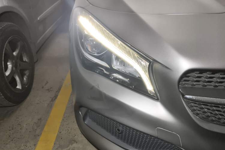 Used Mercedes-Benz CLA 2016 Year Restyled CLA 220 4MATIC Right Front Headlight