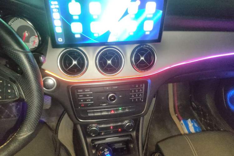 Used Mercedes-Benz CLA 2016 CLA 200 Sport Edition Audio And AC Panel