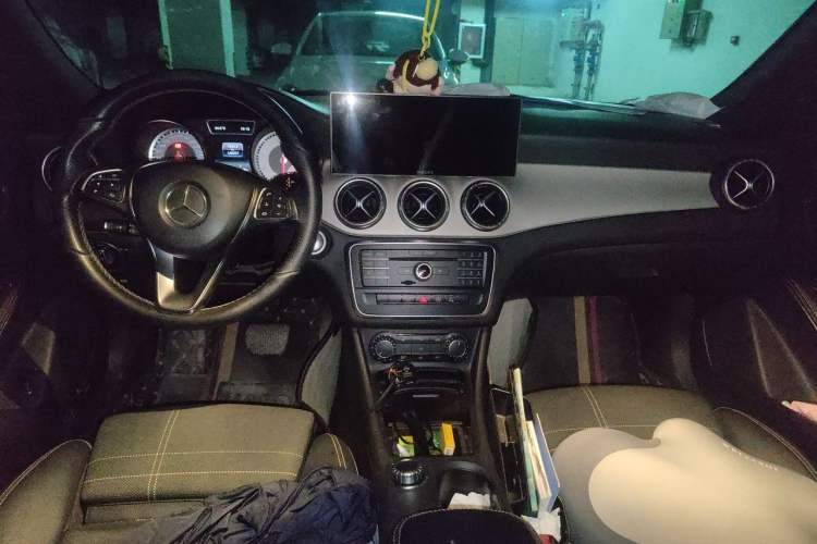 Used Mercedes-Benz CLA 2016 CLA 200 Sport Edition Center Console