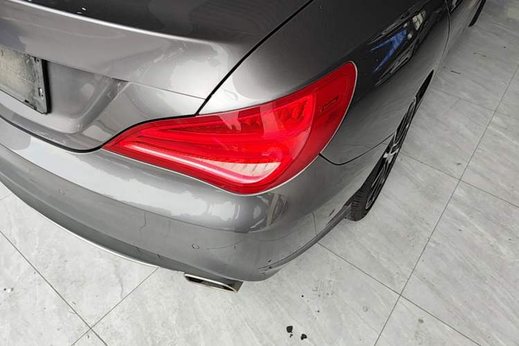 Used Mercedes-Benz CLA 2016 CLA 200 Style Edition Exterior 3