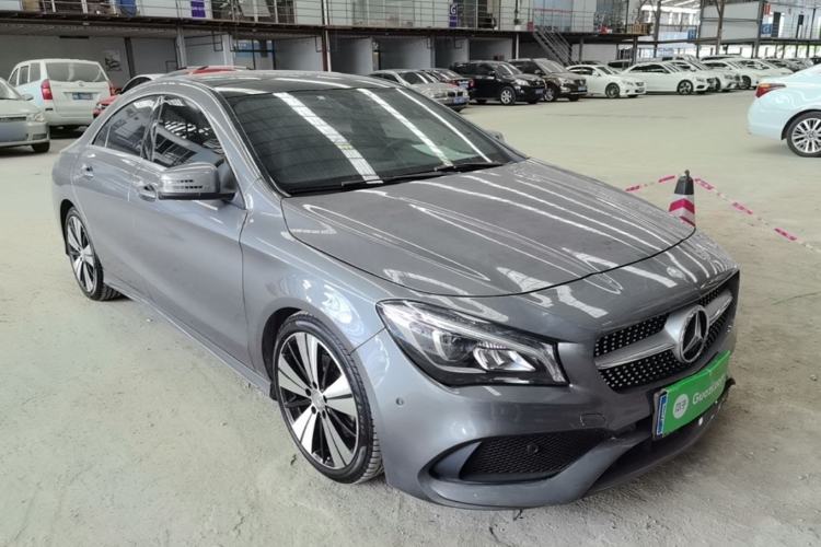 Used Mercedes-Benz CLA 2016 Facelifted CLA 200 Stylish Edition Front Right 45 Deg