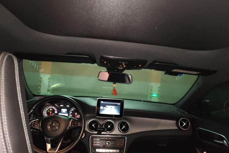 Used Mercedes-Benz CLA 2016 CLA 200 Style Edition Headliner