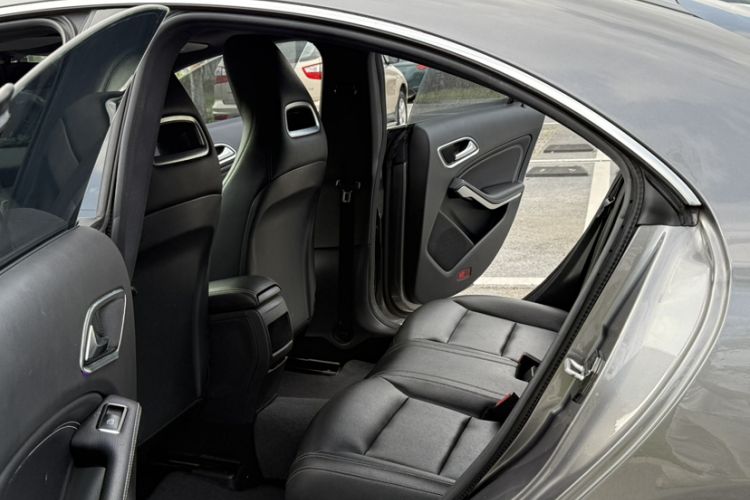 Used Mercedes-Benz CLA 2016 CLA 200 Style Edition Interior 2