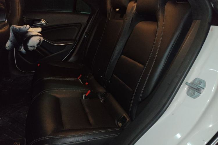 Used Mercedes-Benz CLA 2016 CLA 200 Style Edition Left Rear Seat