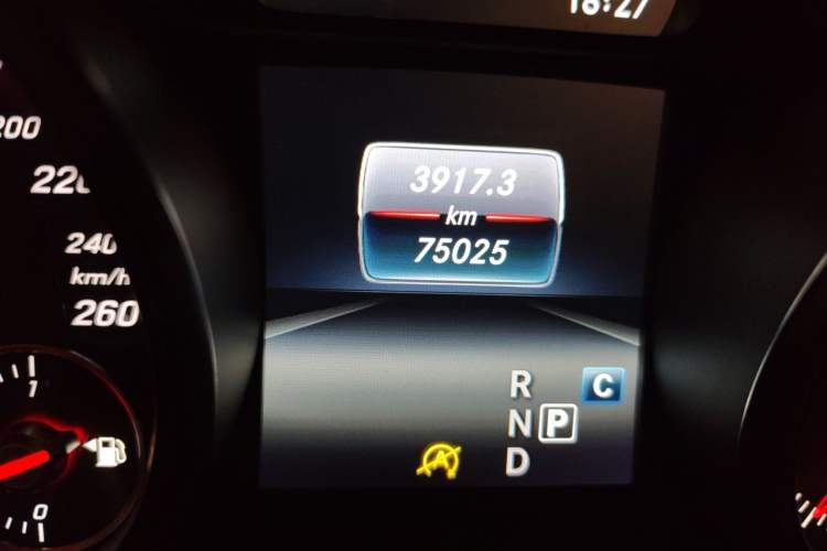 Used Mercedes-Benz CLA 2016 CLA 200 Style Edition Odometer Close Up