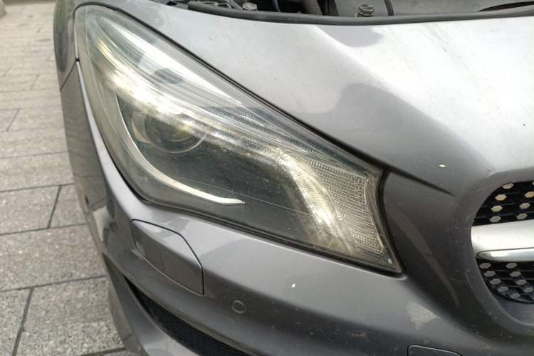Used Mercedes-Benz CLA 2016 CLA 220 4MATIC Right Front Headlight