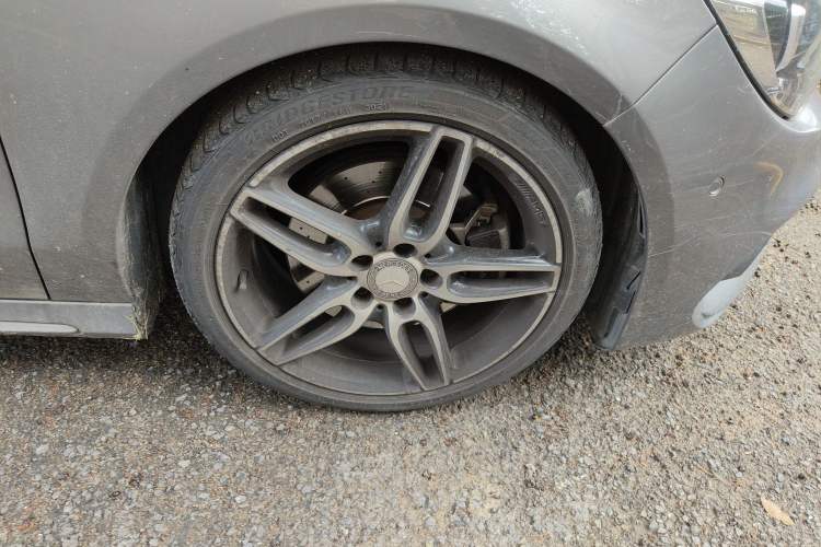Used Mercedes-Benz CLA 2016 Year Restyled CLA 220 4MATIC Right Front Wheel Hub