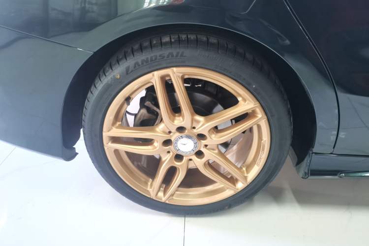 Used Mercedes-Benz CLA 2016 Year Restyled CLA 220 4MATIC Right Rear Wheel Hub