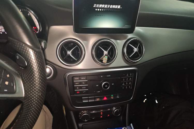 Used Mercedes-Benz CLA 2016 CLA 220 4MATIC Audio And AC Panel