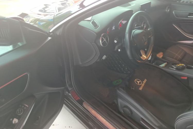 Used Mercedes-Benz CLA 2016 CLA 200 Sport Edition Driver Seat