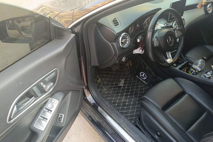 Used Mercedes-Benz CLA 2016 CLA 200 Style Edition Driver Seat