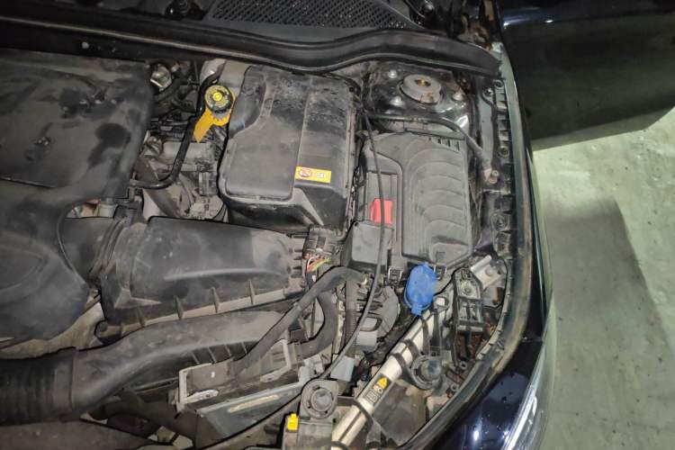 Used Mercedes-Benz CLA 2016 CLA 220 4MATIC Engine Bay Left