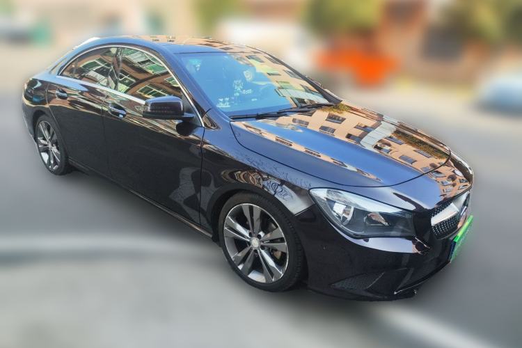 Used Mercedes-Benz CLA 2016 CLA 200 Sport Edition Front Right 45 Deg