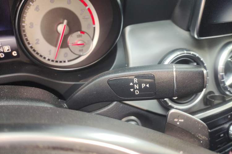 Used Mercedes-Benz CLA 2016 CLA 220 4MATIC Gear Lever