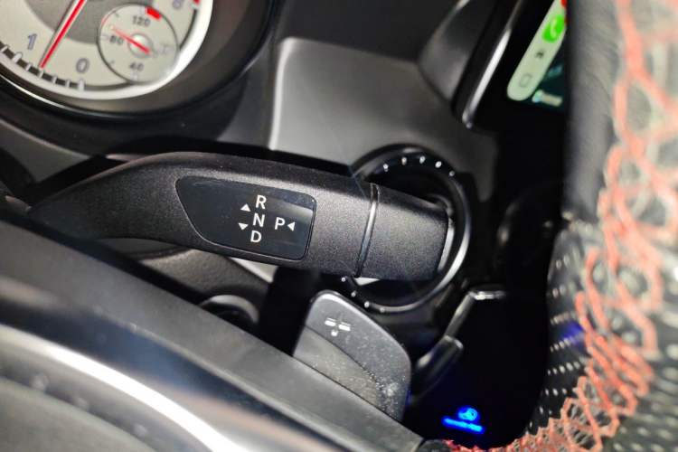 Used Mercedes-Benz CLA 2016 CLA 220 4MATIC Gear Lever