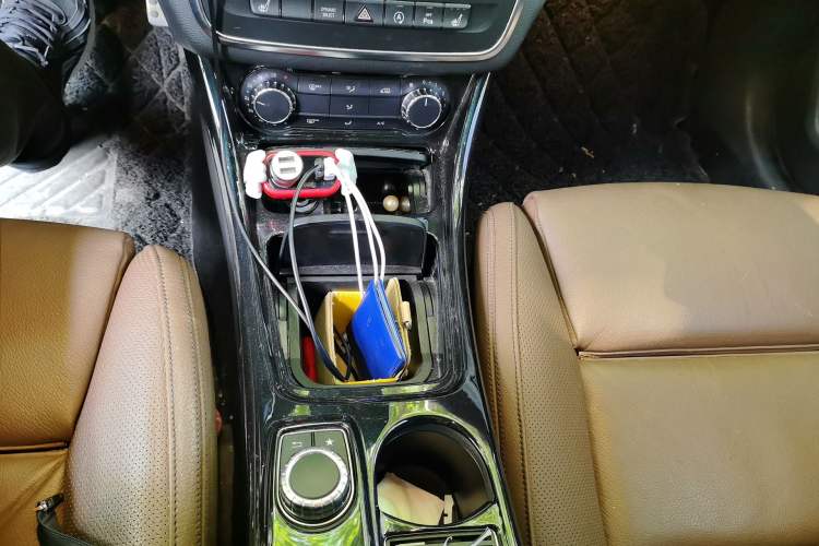 Used Mercedes-Benz CLA 2016 CLA 260 4MATIC Gear Lever