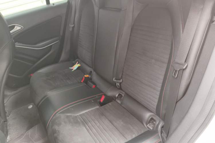 Used Mercedes-Benz CLA 2016 CLA 220 4MATIC Left Rear Seat
