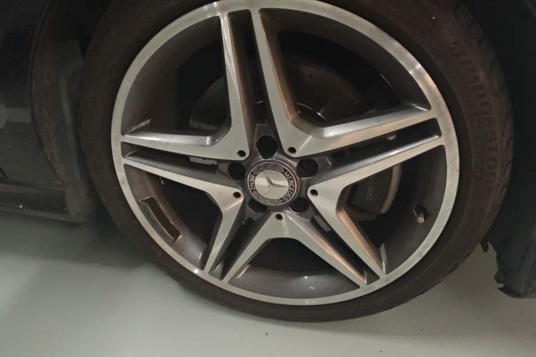 Used Mercedes-Benz CLA 2016 CLA 220 4MATIC Right Front Wheel Hub