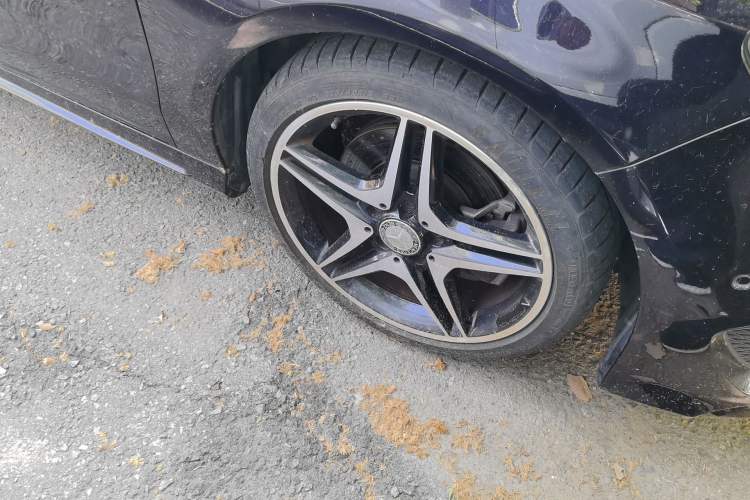 Used Mercedes-Benz CLA 2016 CLA 260 4MATIC Right Front Wheel Hub