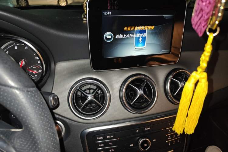 Used Mercedes-Benz CLA 2016 Refreshed CLA 200 Sport Edition Audio And AC Panel