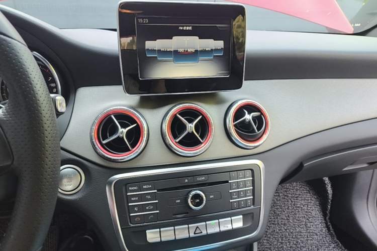 Used Mercedes-Benz CLA 2016 Refreshed CLA 200 Sport Edition Audio And AC Panel
